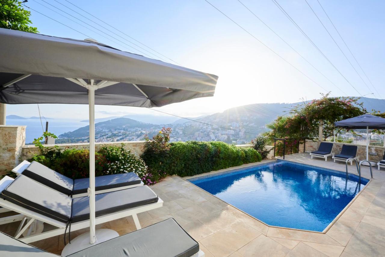 Luxus Villa Skyla Mit 5 Schlafzimmern & Meer-Blick Kaş Eksteriør billede
