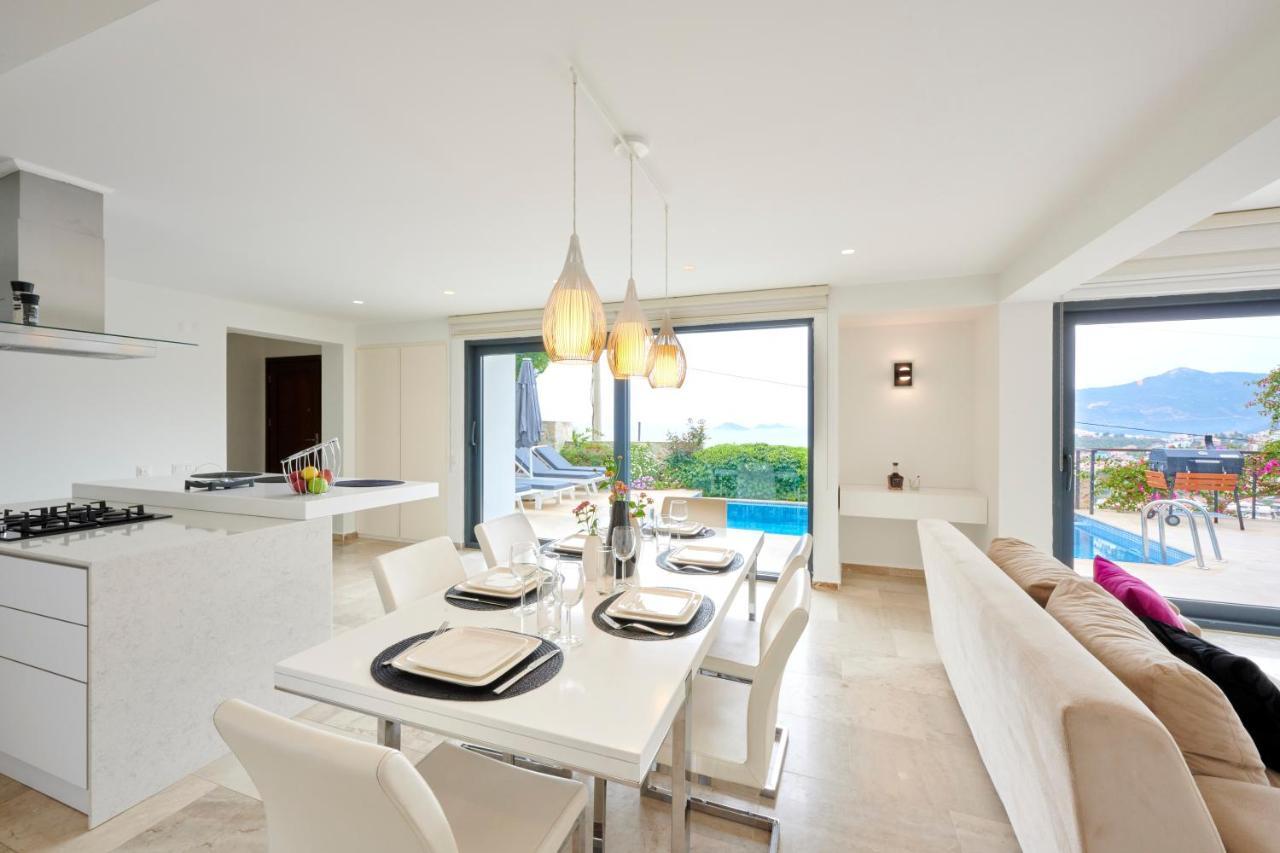 Luxus Villa Skyla Mit 5 Schlafzimmern & Meer-Blick Kaş Eksteriør billede