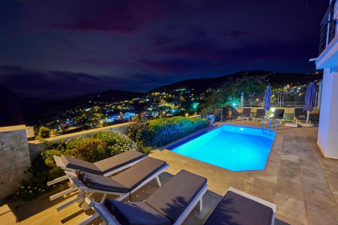 Luxus Villa Skyla Mit 5 Schlafzimmern & Meer-Blick Kaş Eksteriør billede