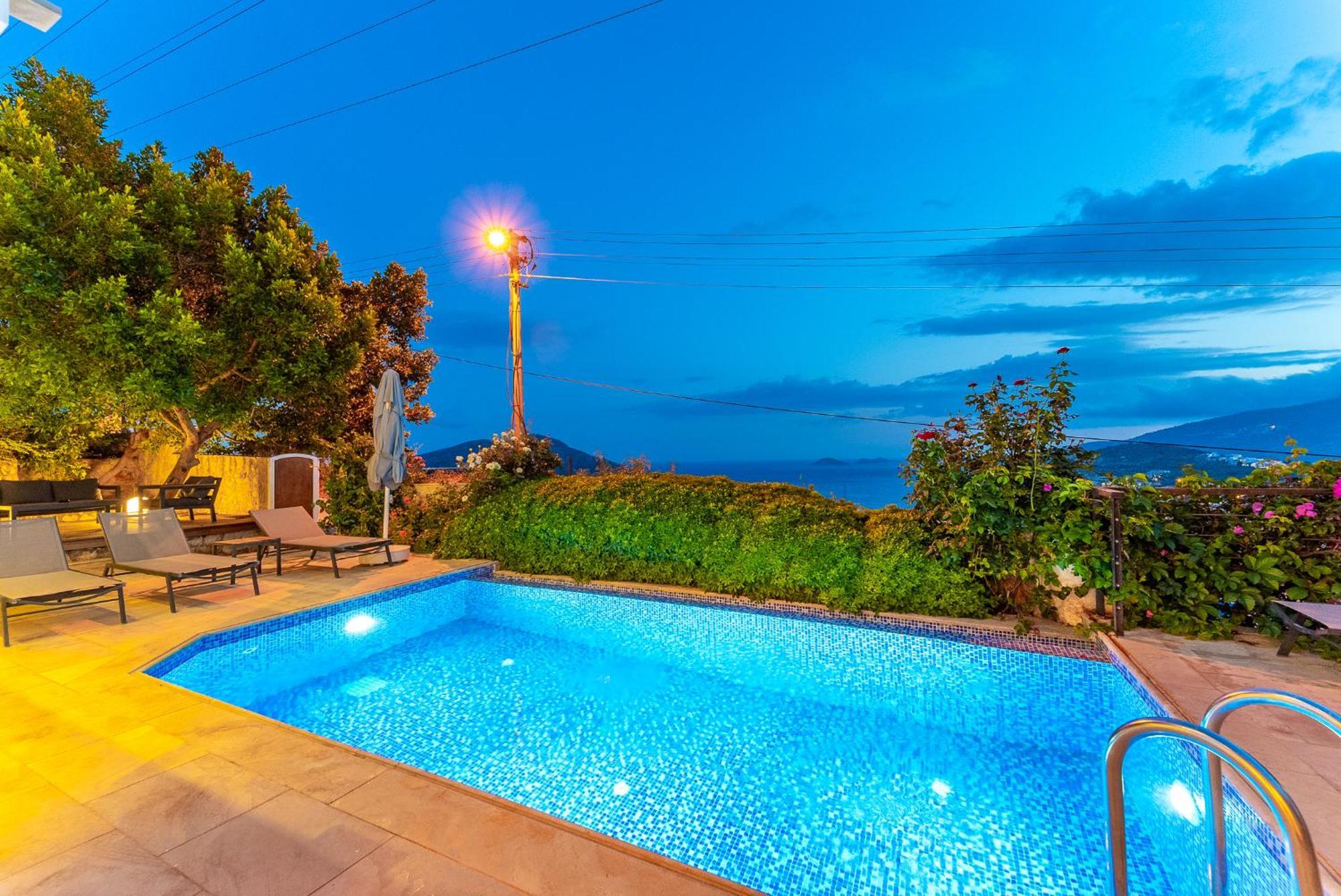 Luxus Villa Skyla Mit 5 Schlafzimmern & Meer-Blick Kaş Eksteriør billede